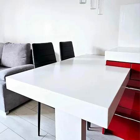 Pawia Modern *