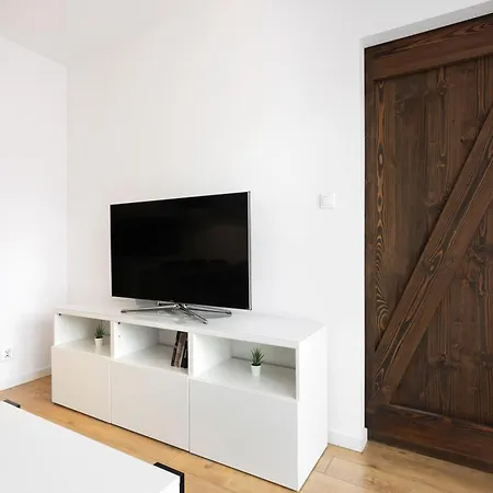 Pawia Modern Apartamento *